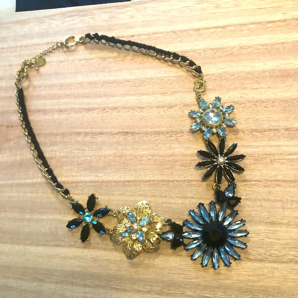 Juicy Couture✨Floral Statement Necklace